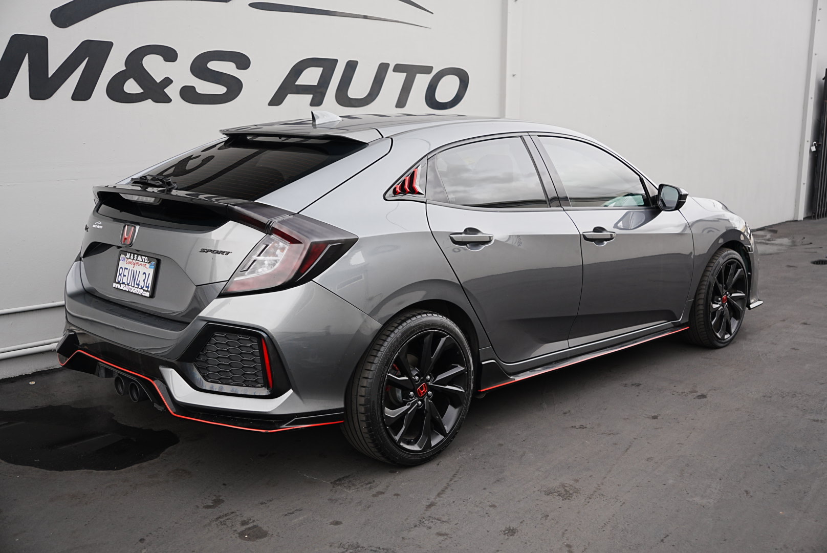 2018 Honda Civic Hatchback Sport photo 3