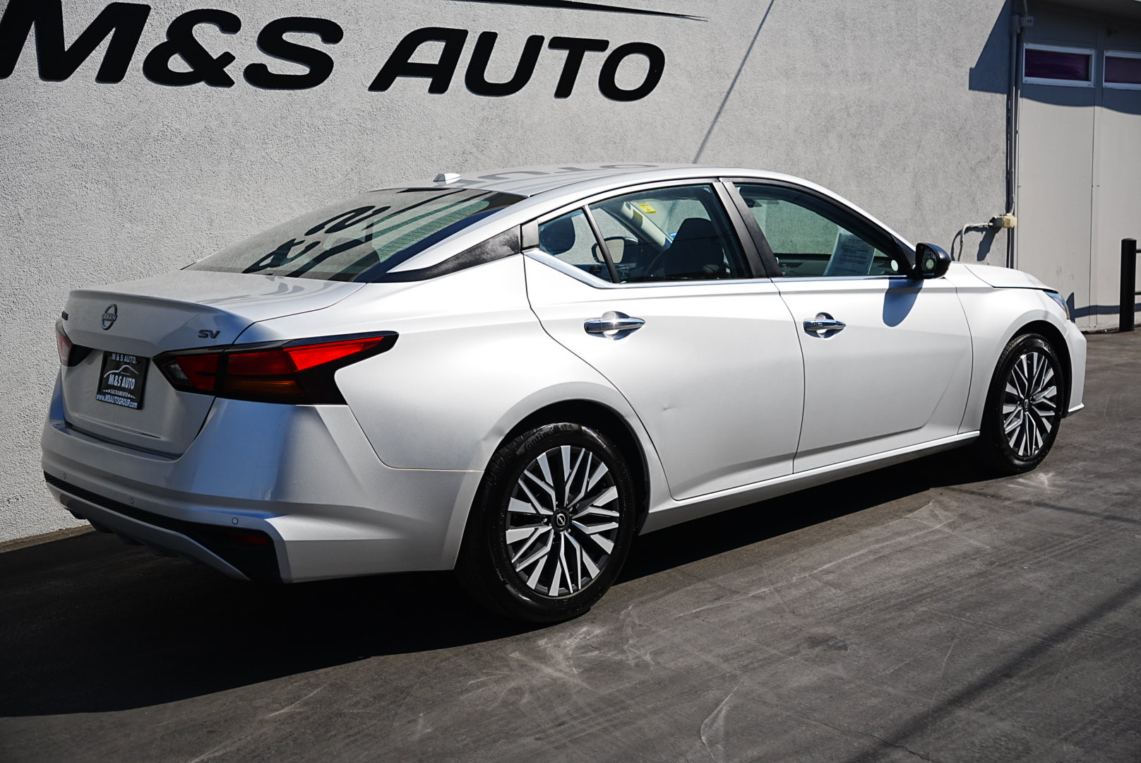 2024 Nissan Altima 2.5 SV photo 4