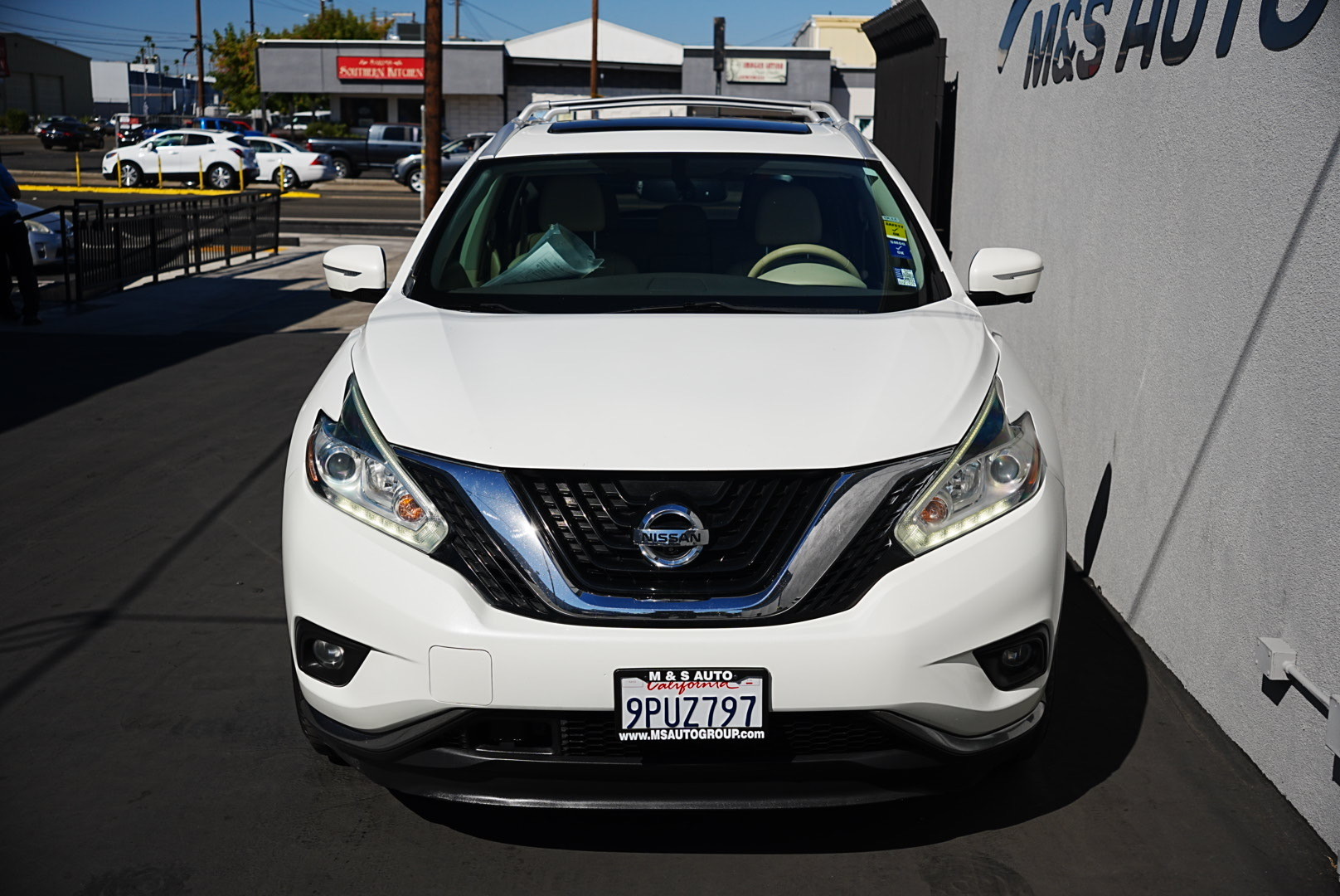 2015 Nissan Murano SL photo 2