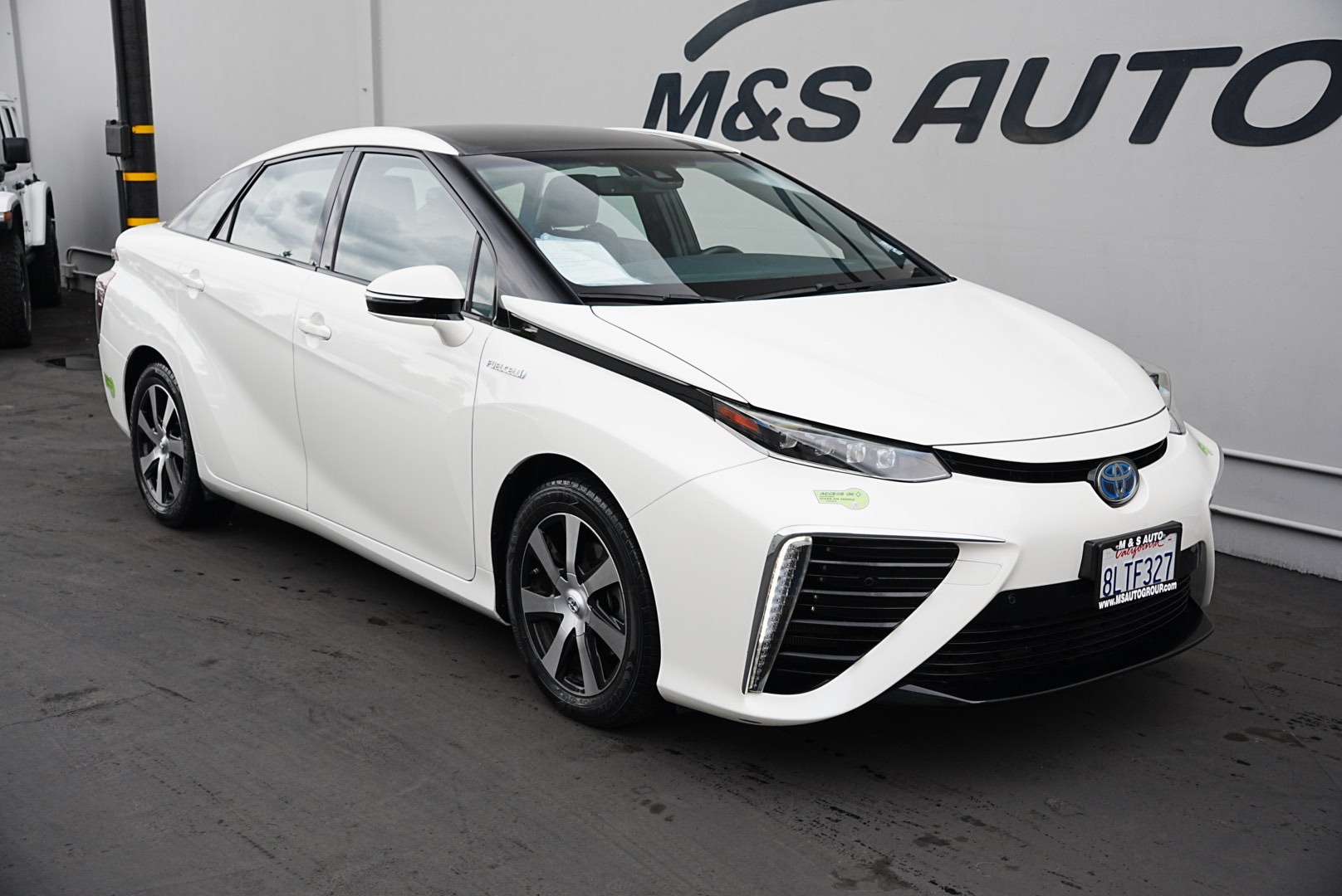 2019 Toyota Mirai photo 3