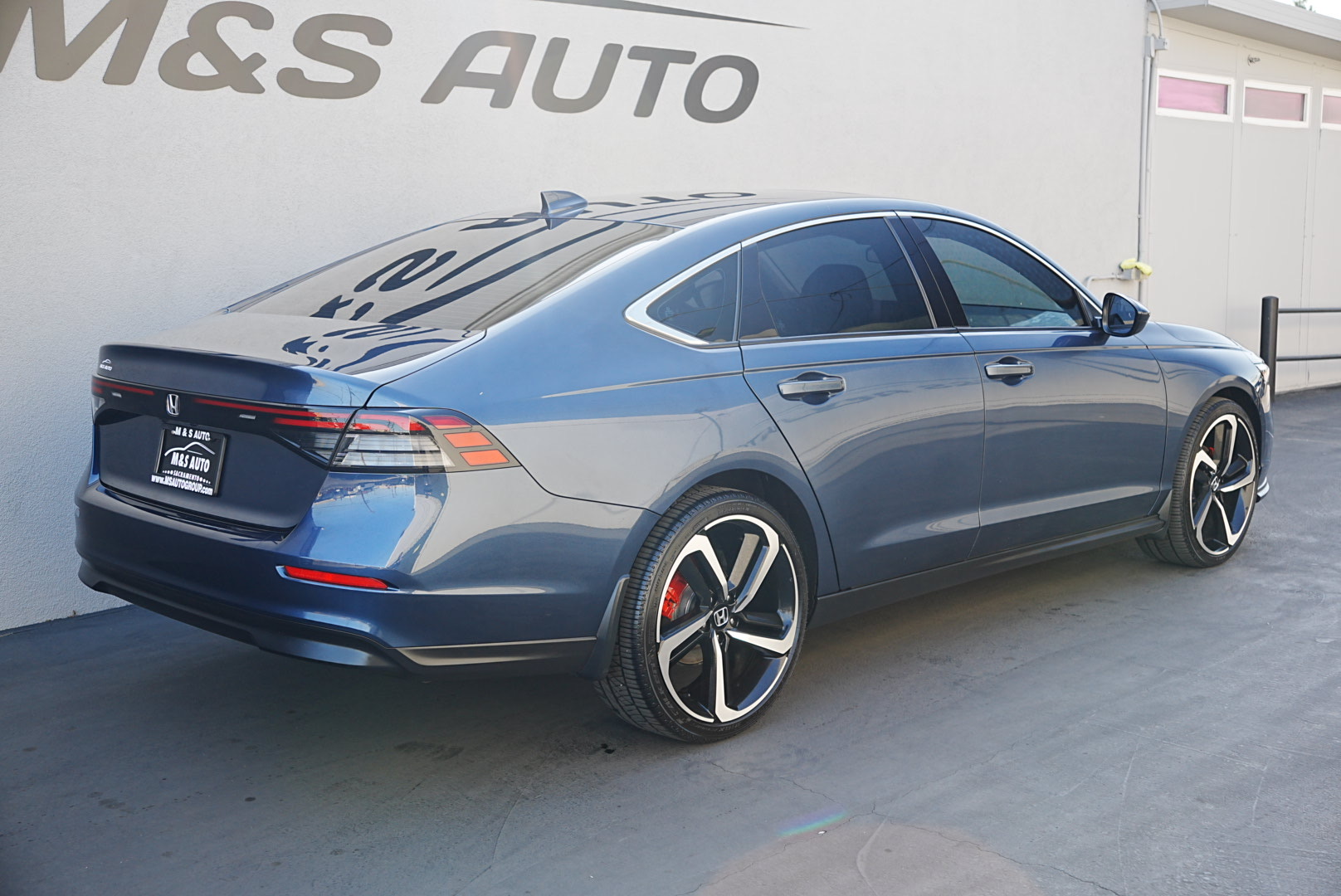 2023 Honda Accord EX photo 2