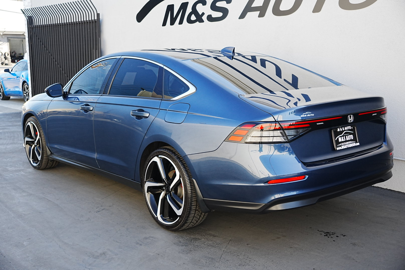 2023 Honda Accord EX photo 4