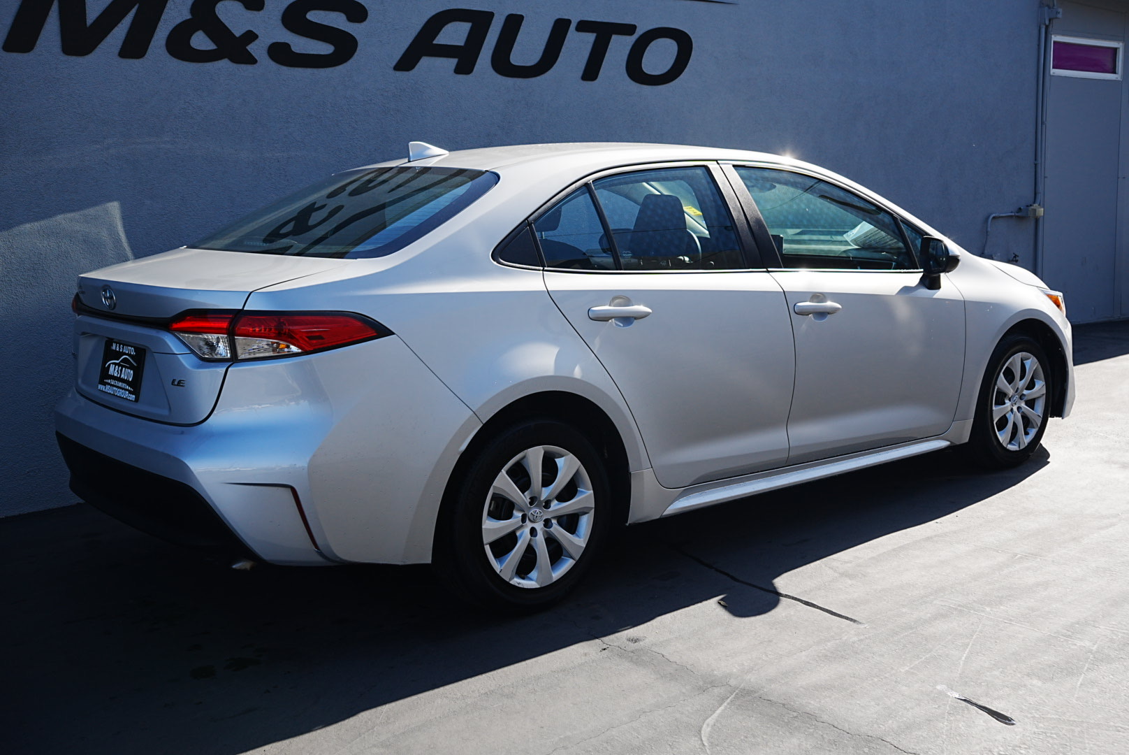 2024 Toyota Corolla LE photo 4