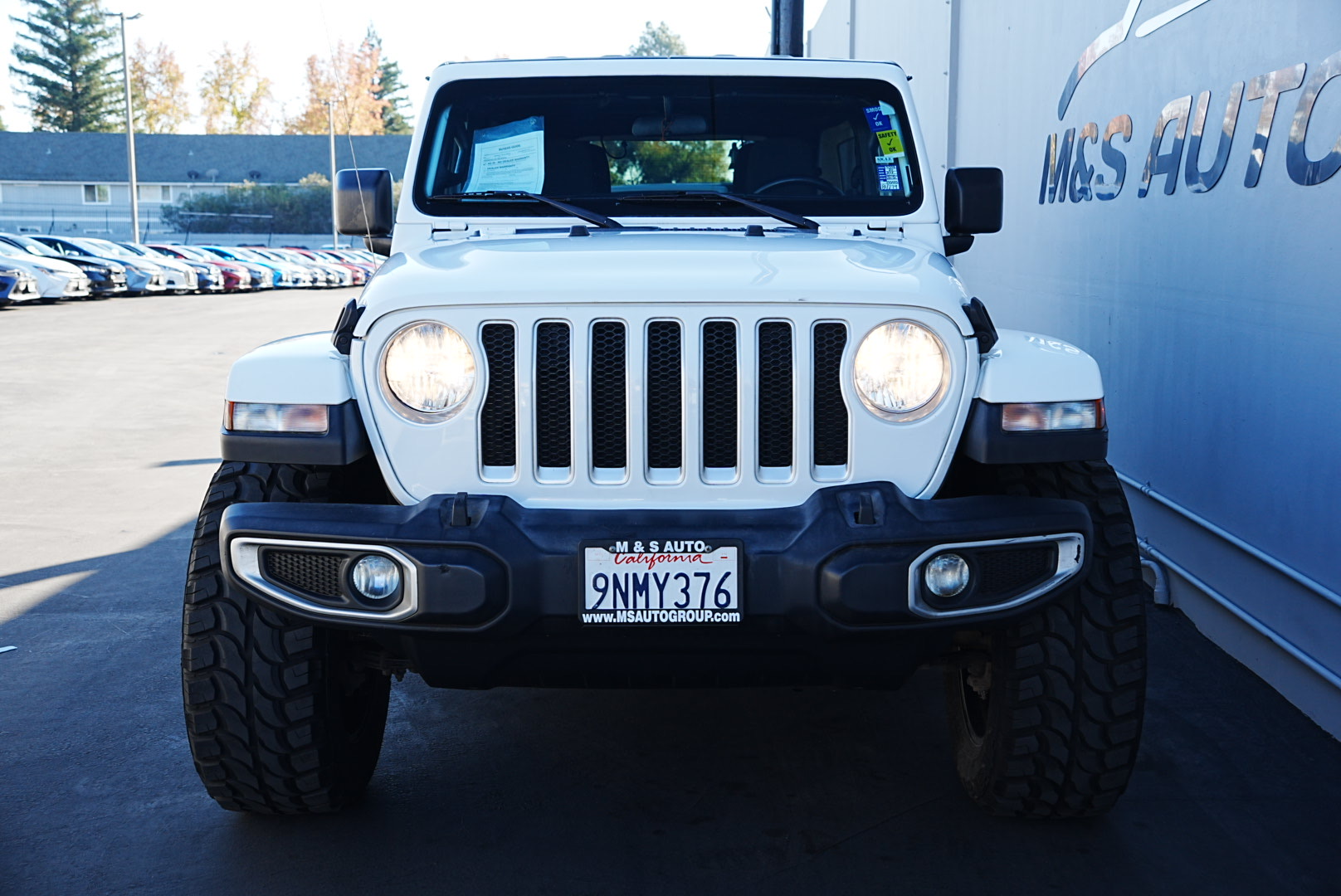 2020 Jeep Wrangler Unlimited Sahara photo 2