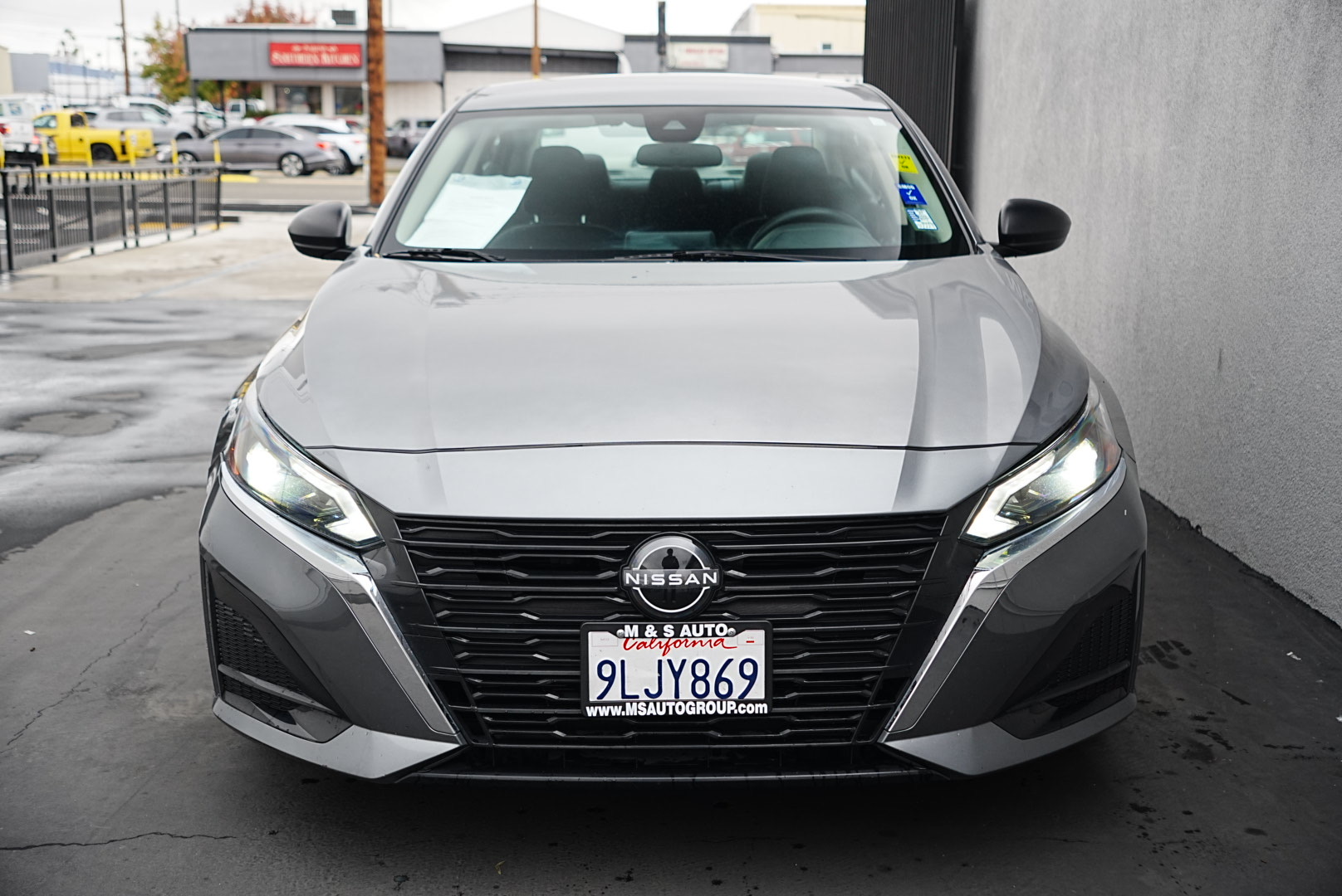 2024 Nissan Altima 2.5 SV photo 2