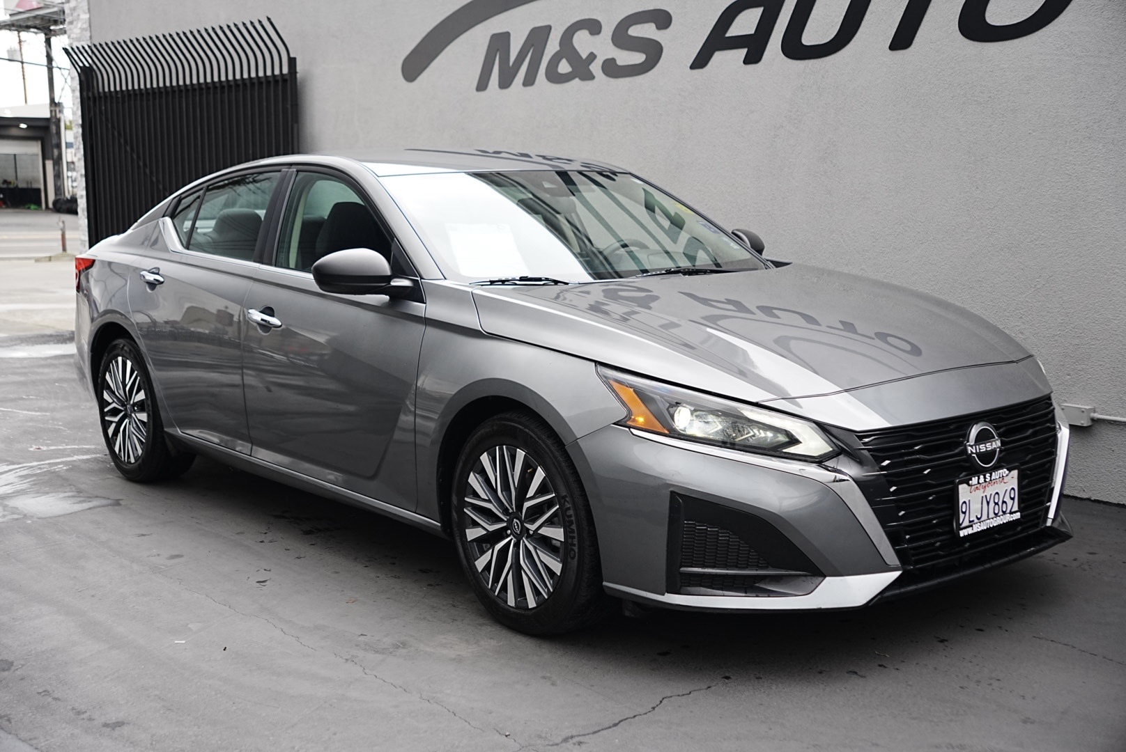 2024 Nissan Altima 2.5 SV photo 3