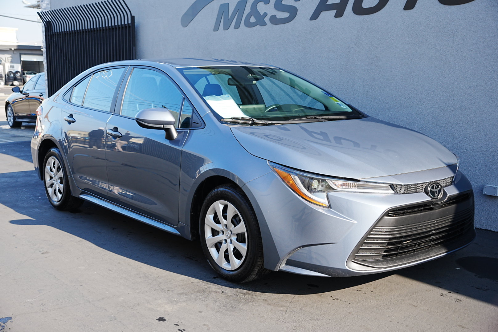 2024 Toyota Corolla LE photo 3