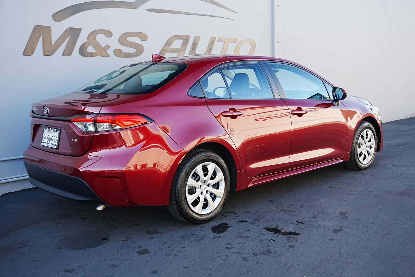 2024 Toyota Corolla LE photo 3