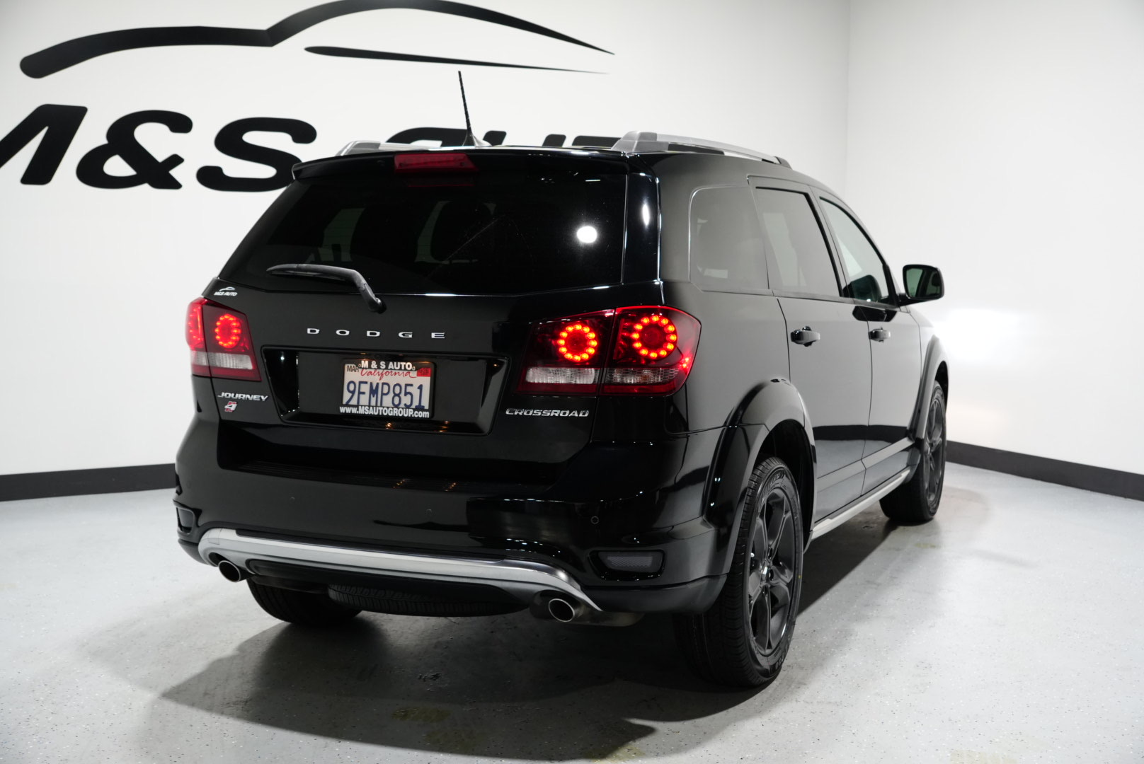 Sold 2019 Dodge Journey Crossroad in Sacramento