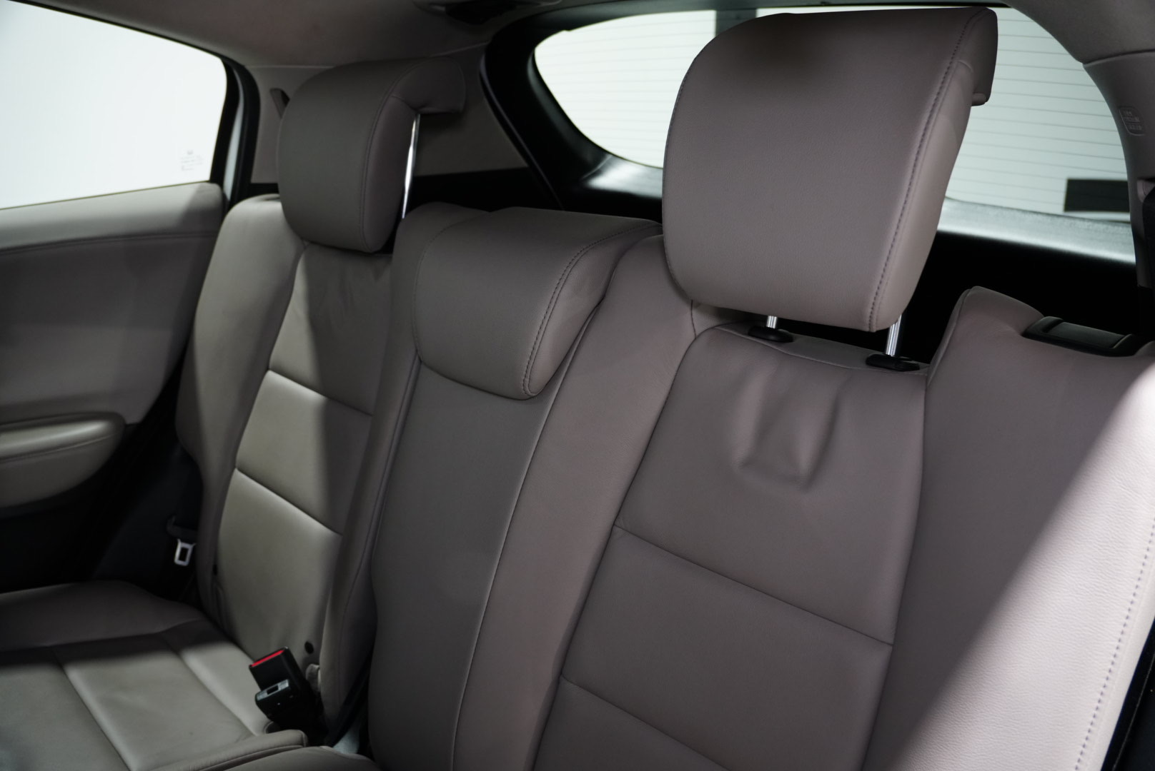 2018 Honda HR-V EX-L - Photo 12