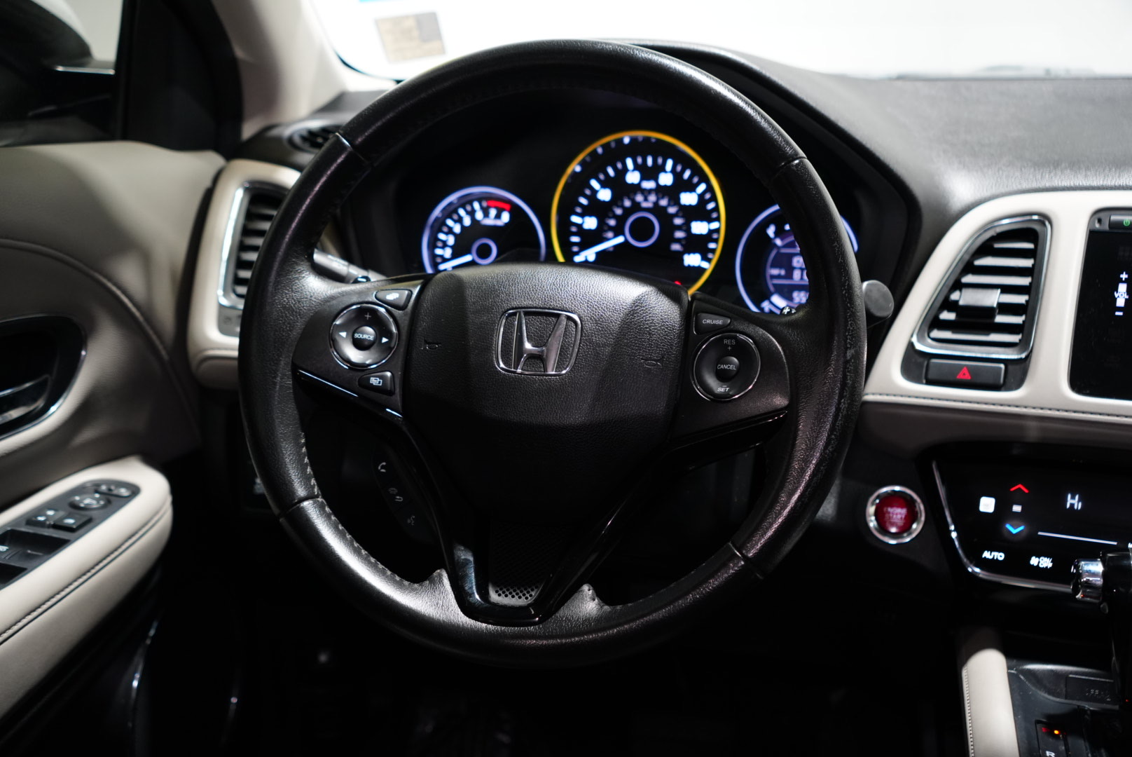 2018 Honda HR-V EX-L - Photo 15