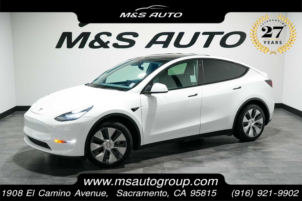 2022 Tesla Model Y Long Range Dual Motor All-Wheel Drive's photo