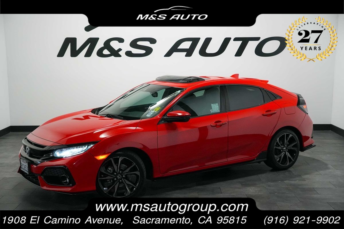 2017 Honda Civic Sport Touring CVT's photo