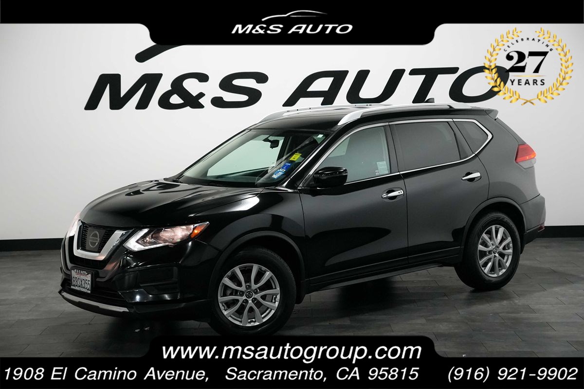 2017 Nissan Rogue SV FWD's photo