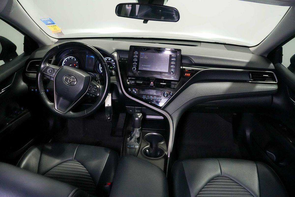 2022 Toyota Camry SE - Photo 23