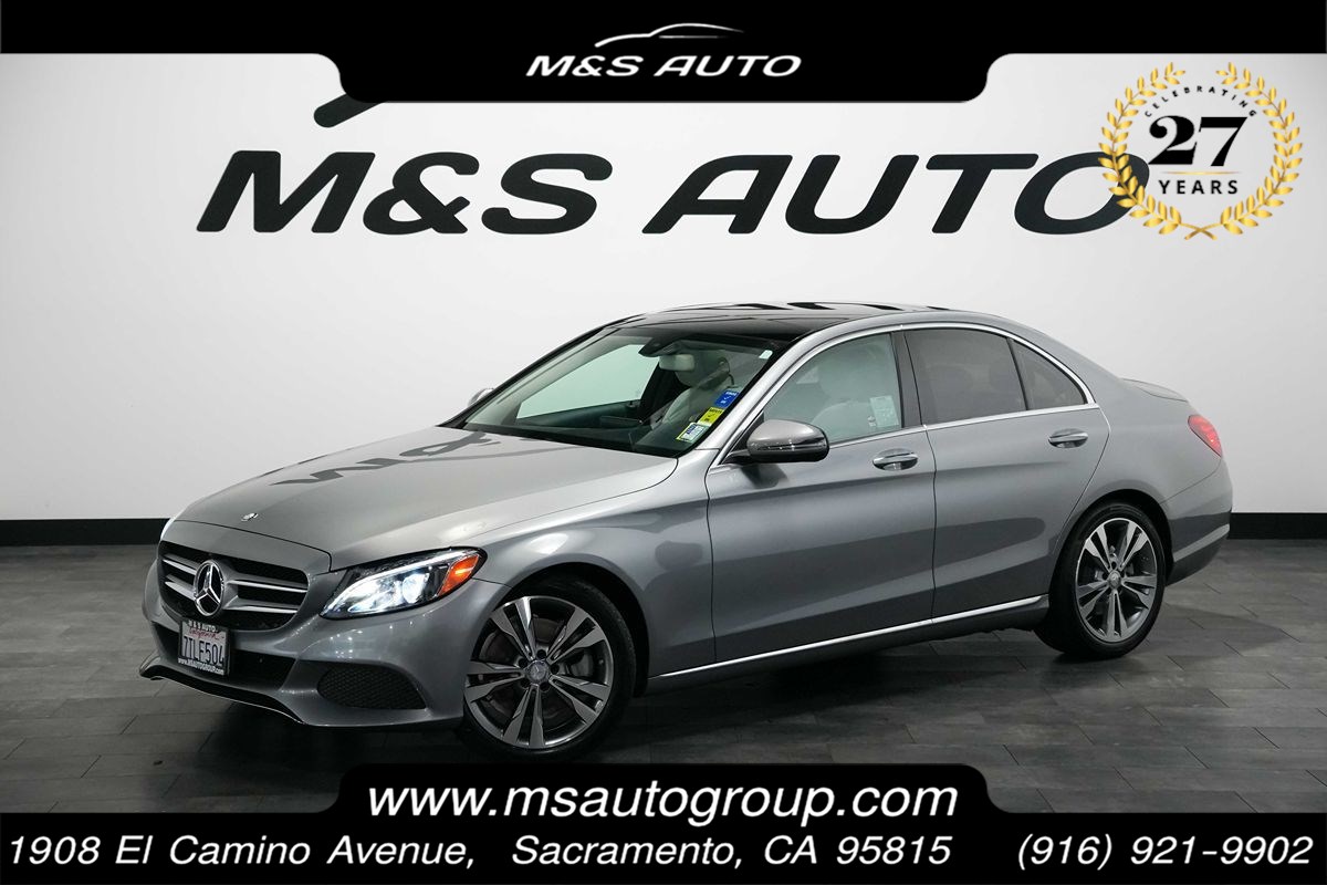2016 Mercedes-Benz C-Class C300's photo