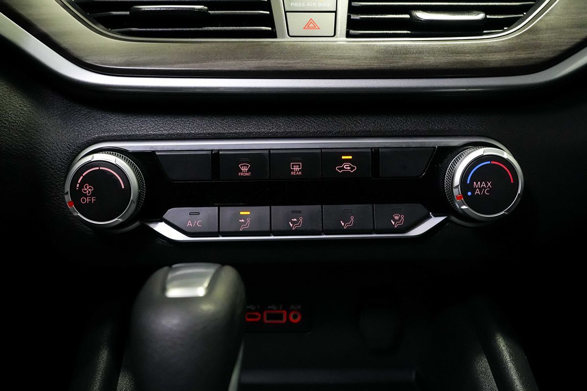 2025 Nissan Altima SV - Photo 15