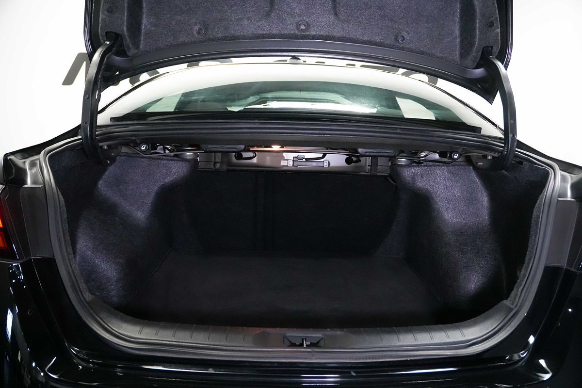 2025 Nissan Altima SV - Photo 21