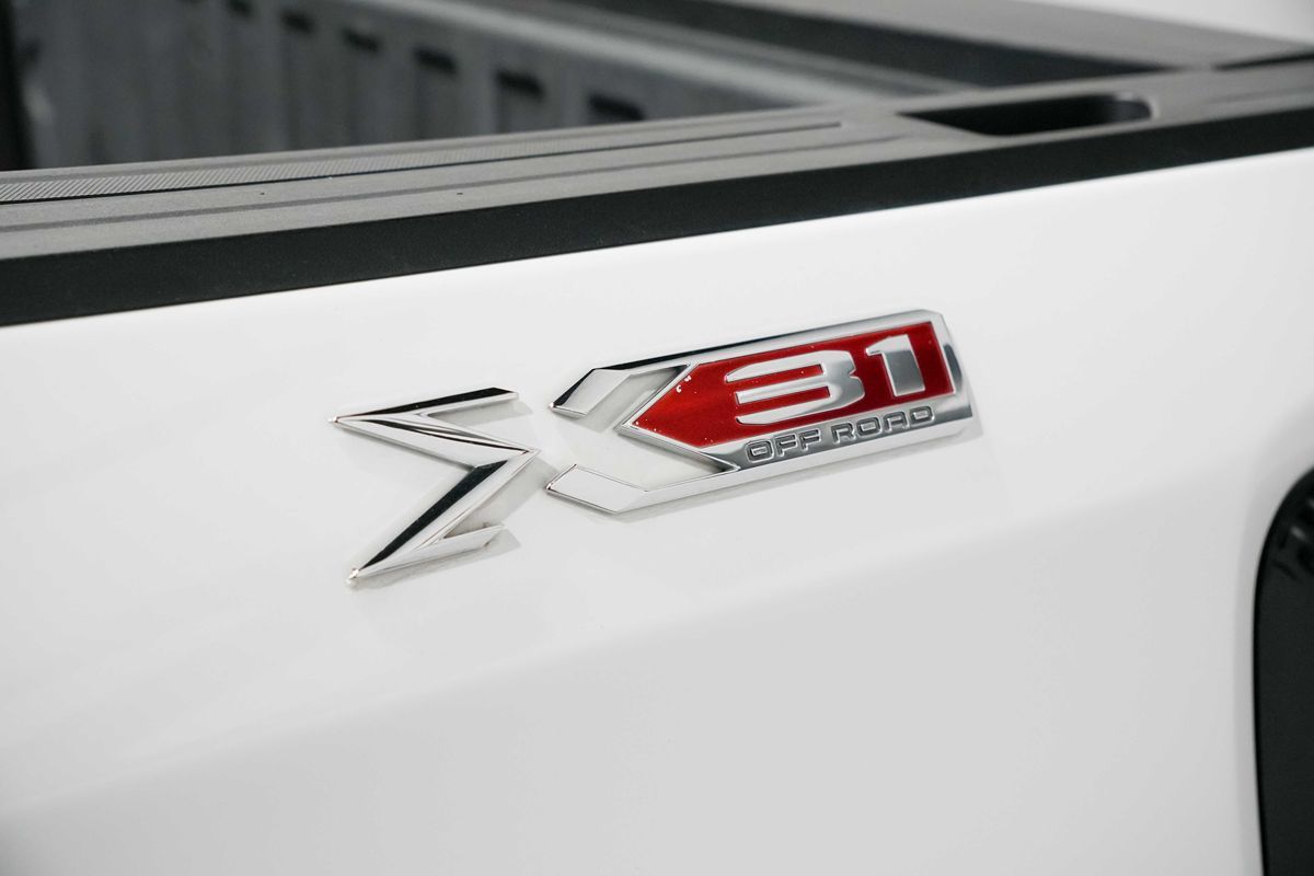2021 GMC Sierra 1500 SLE - Photo 13