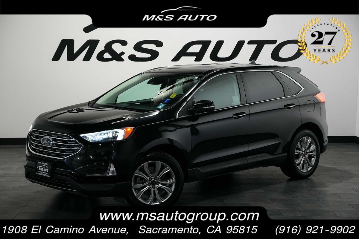 2023 Ford Edge Titanium AWD's photo