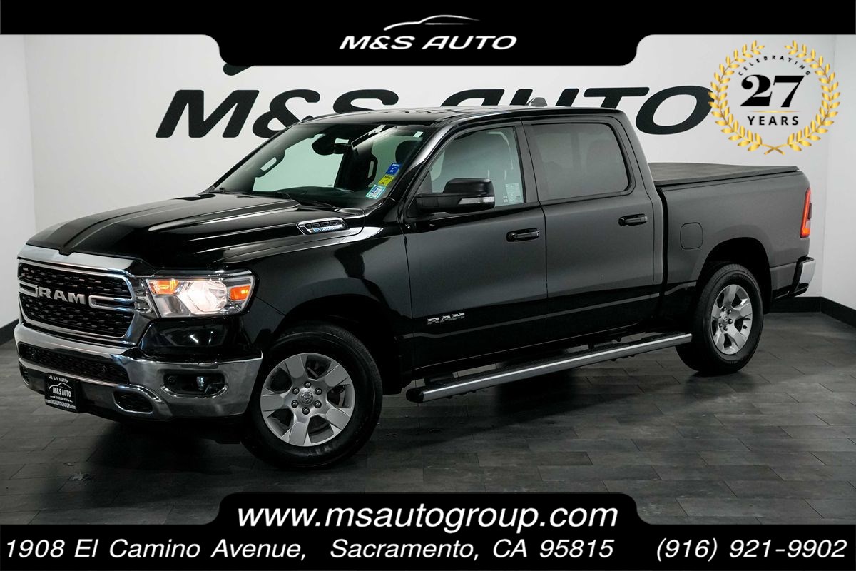 2022 RAM 1500 Big Horn/Lone Star 4x4 Crew Cab 5'7's photo
