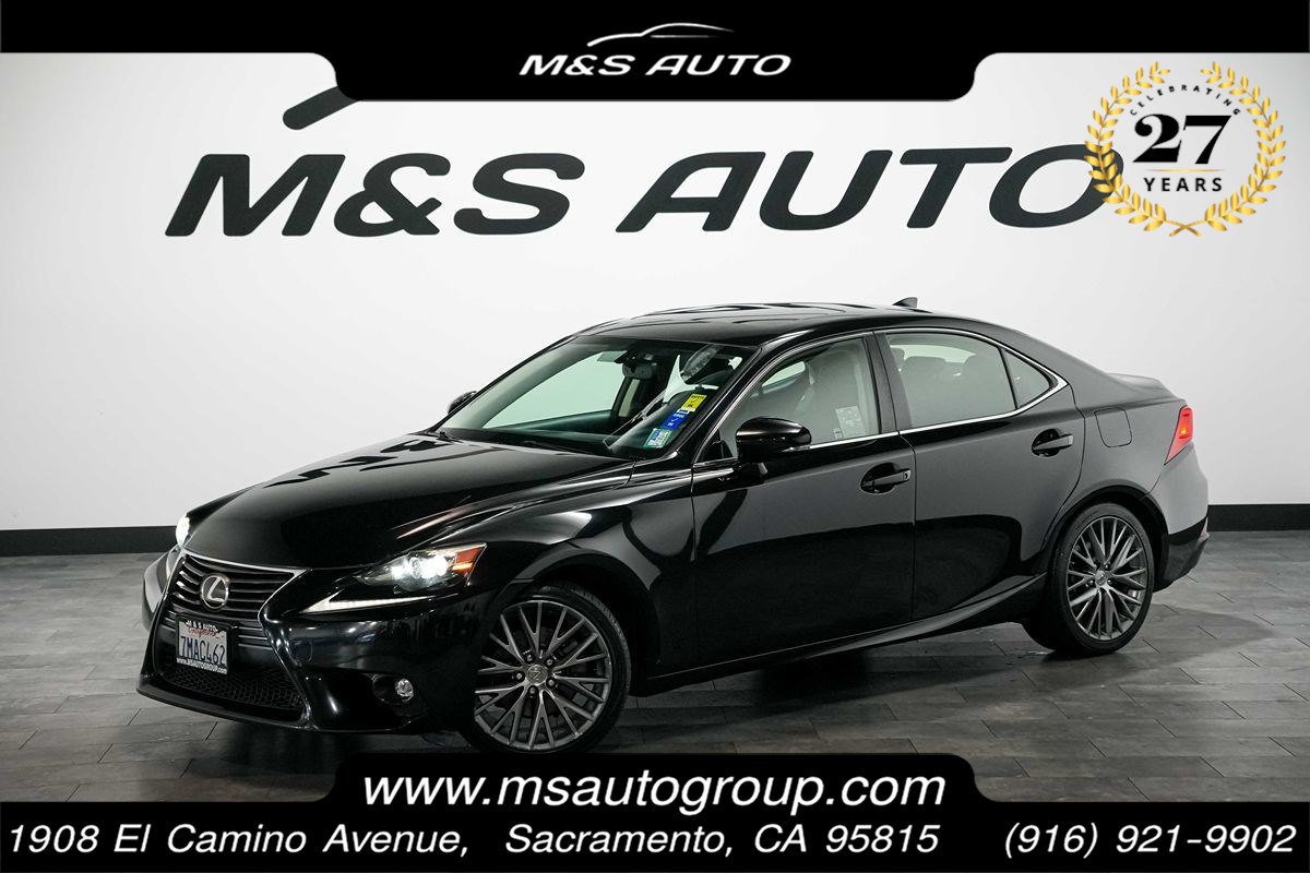 2015 Lexus IS 350 250's photo