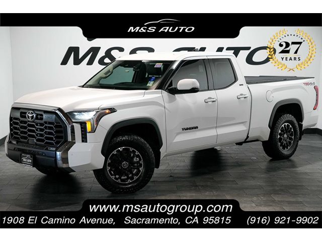 White 2022 Toyota Tundra Pickup Truck Four-Wheel Drive Automatic