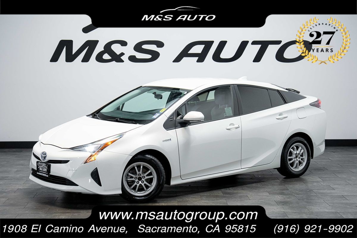 2016 Toyota Prius Two