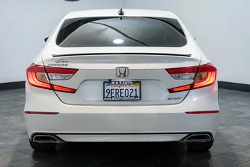 2022 Honda Accord Sport thumbnail