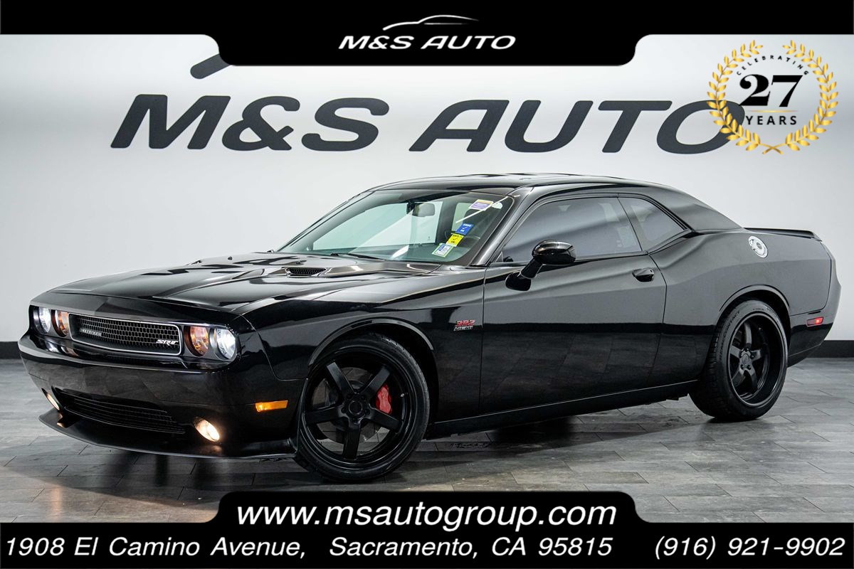 2013 Dodge Challenger SRT8