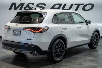 2024 Honda HR-V Sport thumbnail