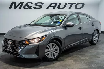 2024 Nissan Sentra S thumbnail