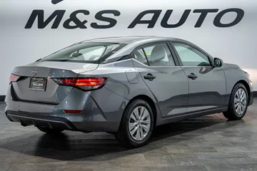 2024 Nissan Sentra S thumbnail