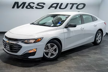 2023 Chevrolet Malibu LS thumbnail