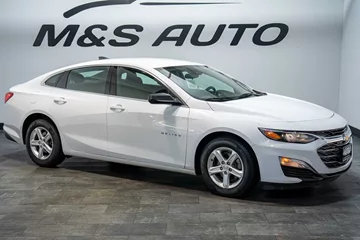 2023 Chevrolet Malibu LS thumbnail