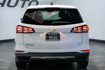 2022 Chevrolet Equinox LT thumbnail