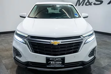 2022 Chevrolet Equinox LT thumbnail