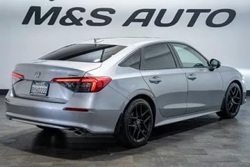 2024 Honda Civic Sport thumbnail