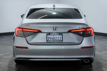 2024 Honda Civic Sport thumbnail
