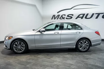 2016 Mercedes-Benz C-Class Sedan thumbnail