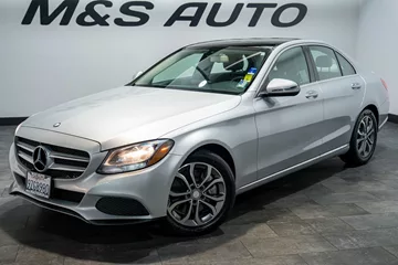 2016 Mercedes-Benz C-Class Sedan thumbnail