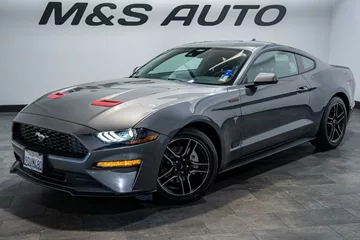 2022 Ford Mustang EcoBoost thumbnail