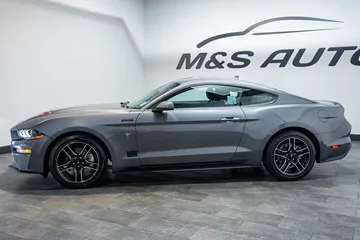 2022 Ford Mustang EcoBoost thumbnail