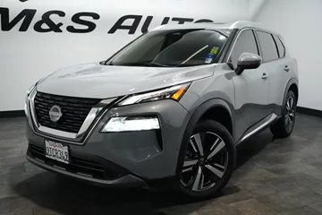 2023 Nissan Rogue SL thumbnail