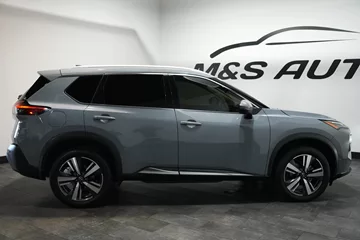 2023 Nissan Rogue SL thumbnail