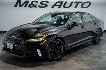 2025 Kia K5 GT thumbnail