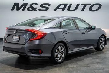 2017 Honda Civic LX thumbnail