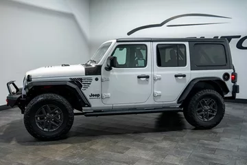 2024 Jeep Wrangler Sport S thumbnail