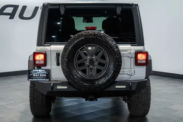 2024 Jeep Wrangler Sport S thumbnail