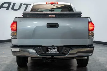 2009 Toyota Tundra SR5 thumbnail